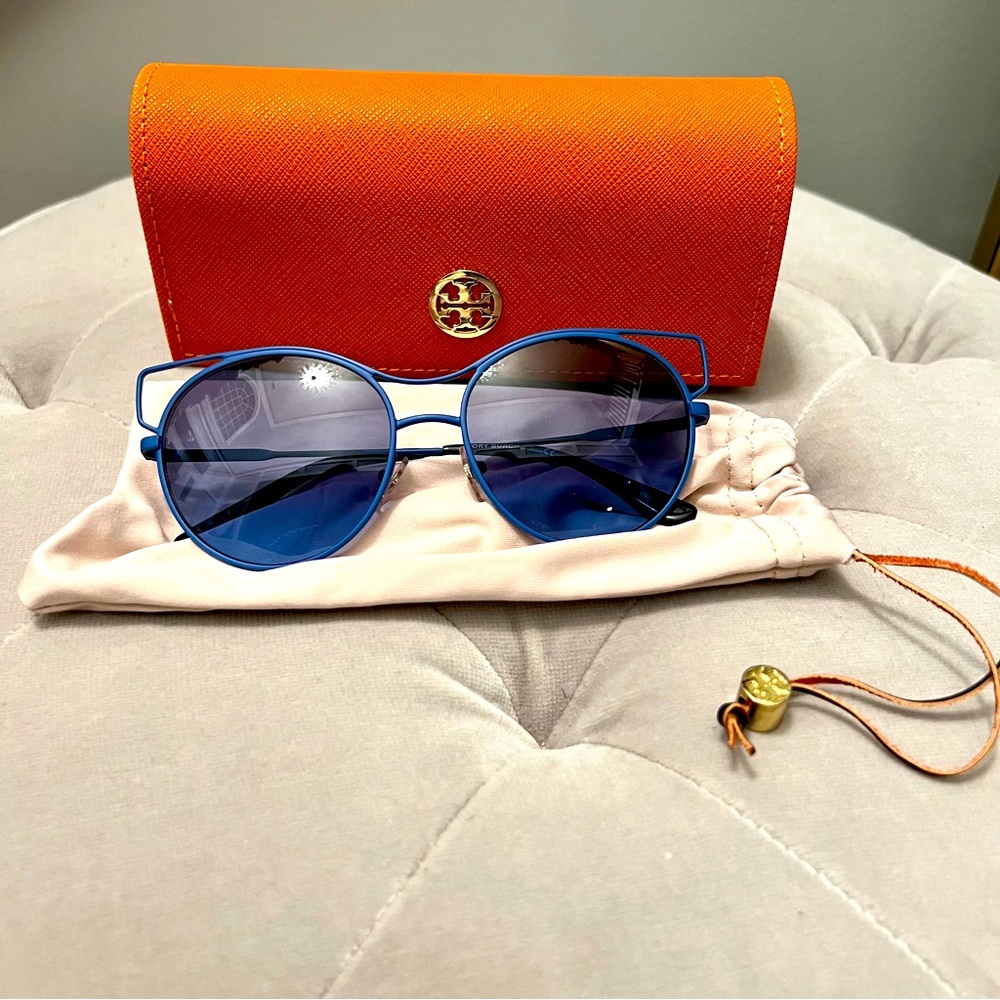 Tory Burch Women’s Blue Sunglasses, NWOT